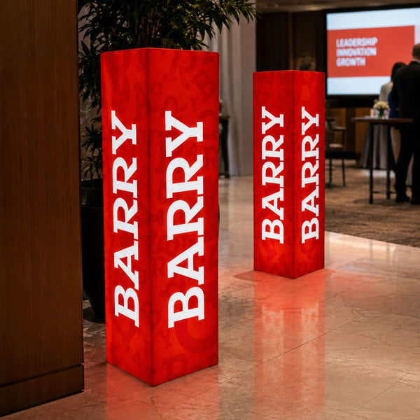 Zuil Logo Lichtbak, groot verlicht merk of logo op maat gemaakte lamp, display voor promotie, beurs, tentoonstelling, vakbeurs, evenement