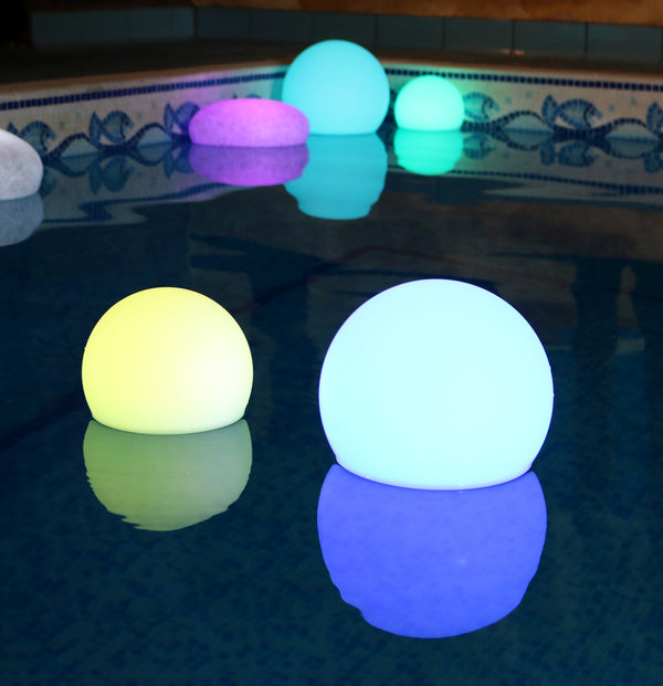 Drijvende LED Bol Voor Zwembad, Bubbelbad, Vijver , LED Tuinlamp, 20cm