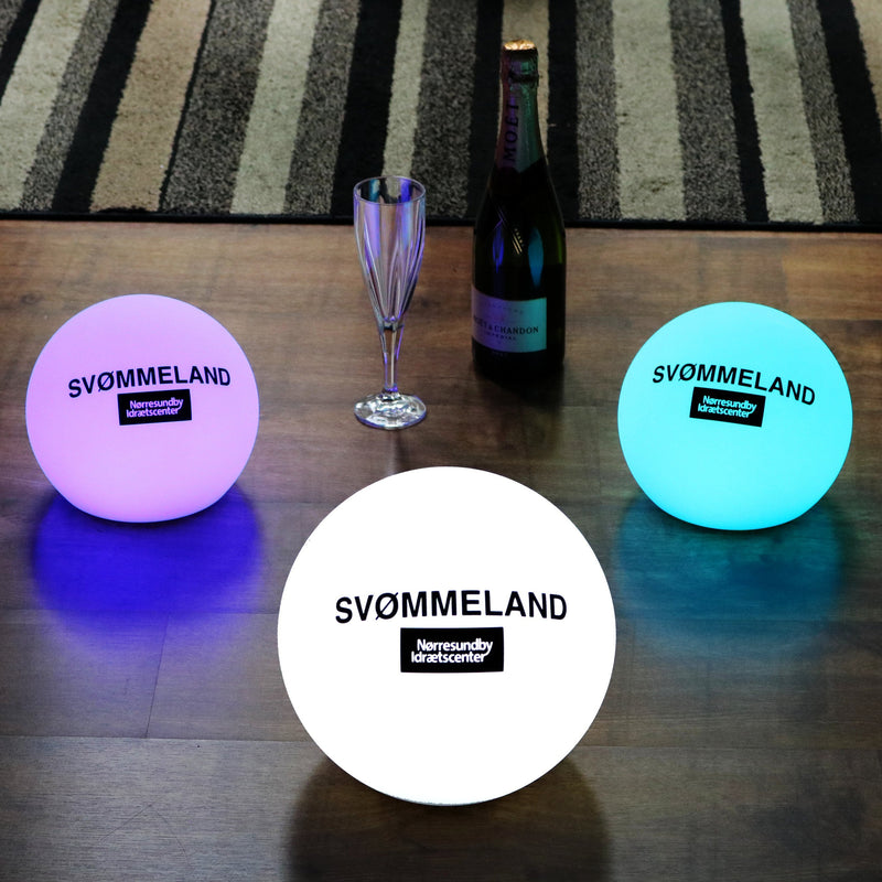 Gepersonaliseerde LED Bol Tafellamp, Draadloze tafelverlichting, Lichtbak met Logo 15 cm